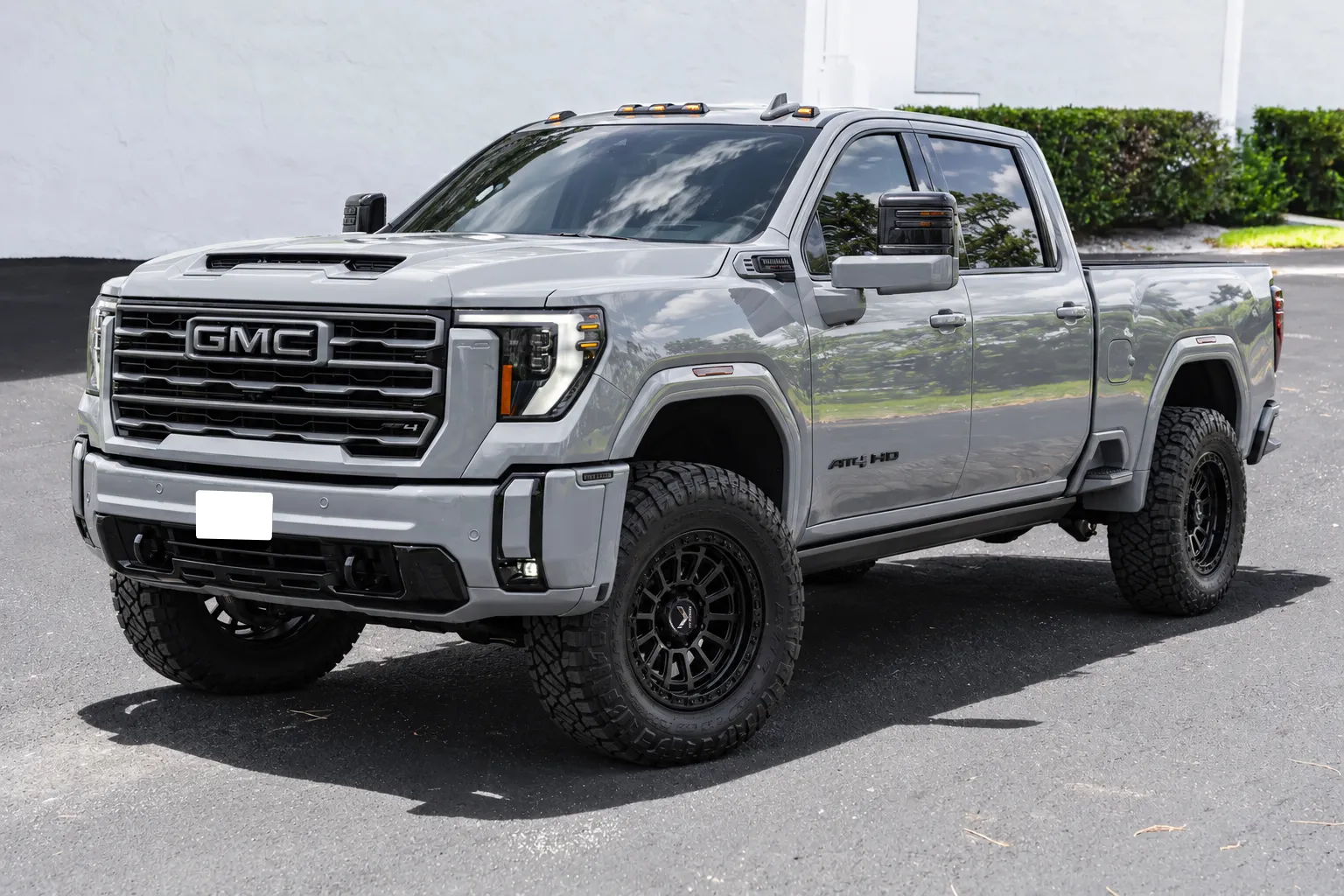 2024 GMC 2500HD AT4